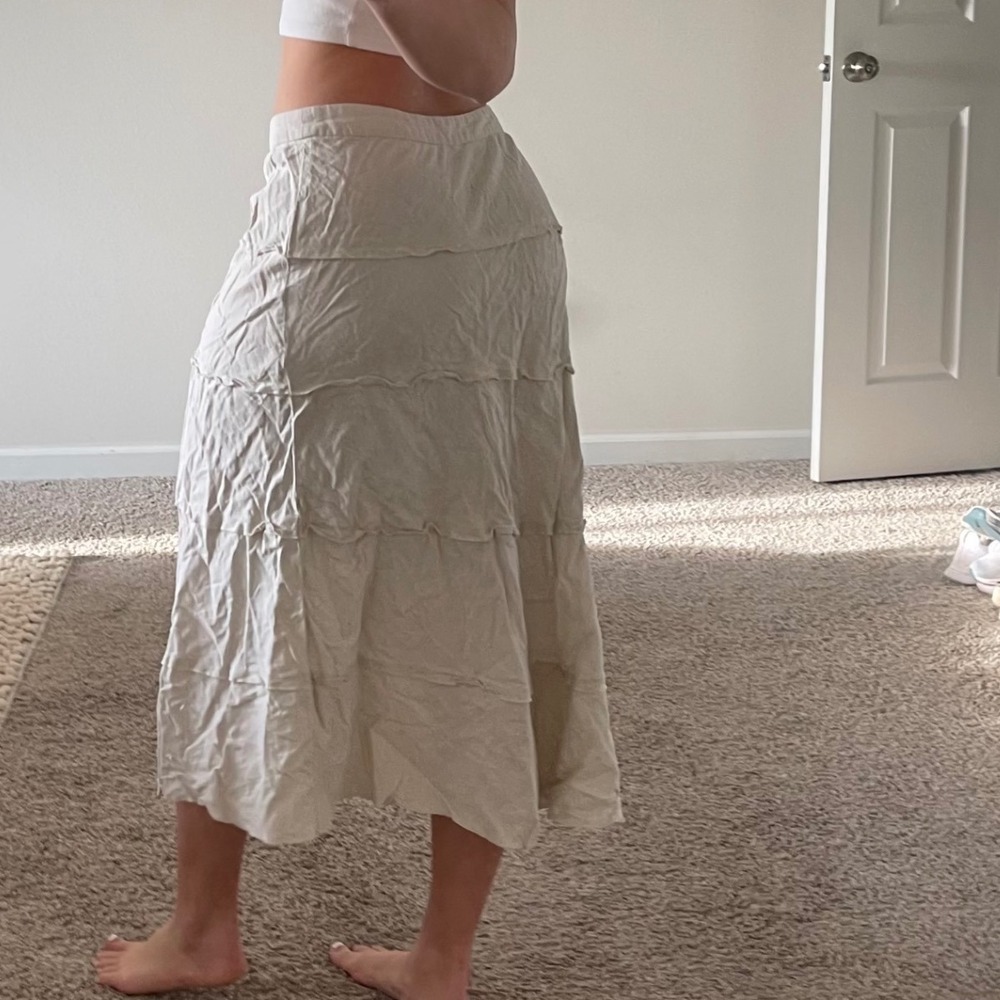 Vintage Christopher and‎ Banks Tiered Beige Linen Midi Skirt Size 8 - Picture 2 of 12